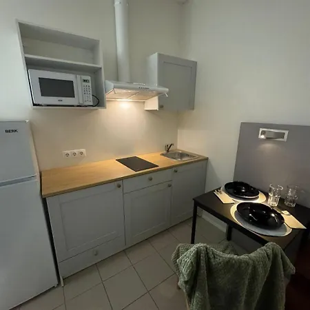 Harbour Cabins Near Old Town Apartment *